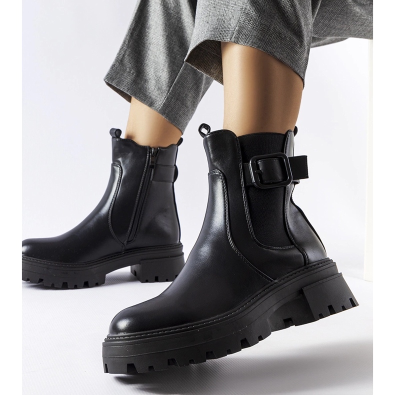 Black insulated Parolise boots 1