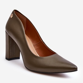 Leather pumps on a high heel Laura Messi 2624/227 Dark green 1 Leather pumps on a high heel Laura Messi 2624/227 Dark green 1