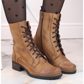 Brown leather boots for women Dolce Pietro beige 2