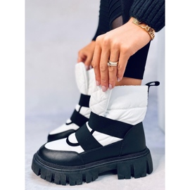 Women's Uffie White snow boots 1