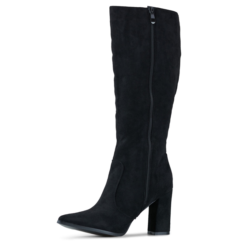 Black women's knee-high boots 1 Black women's knee-high boots 1