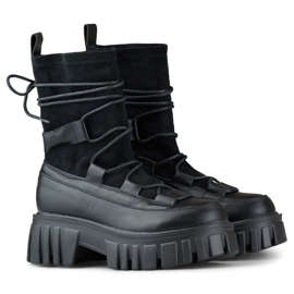 Women's lace-up ankle boots on a platform with a flexible upper black 1