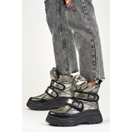 Shiny, warm women's snow boots with Velcro black 2