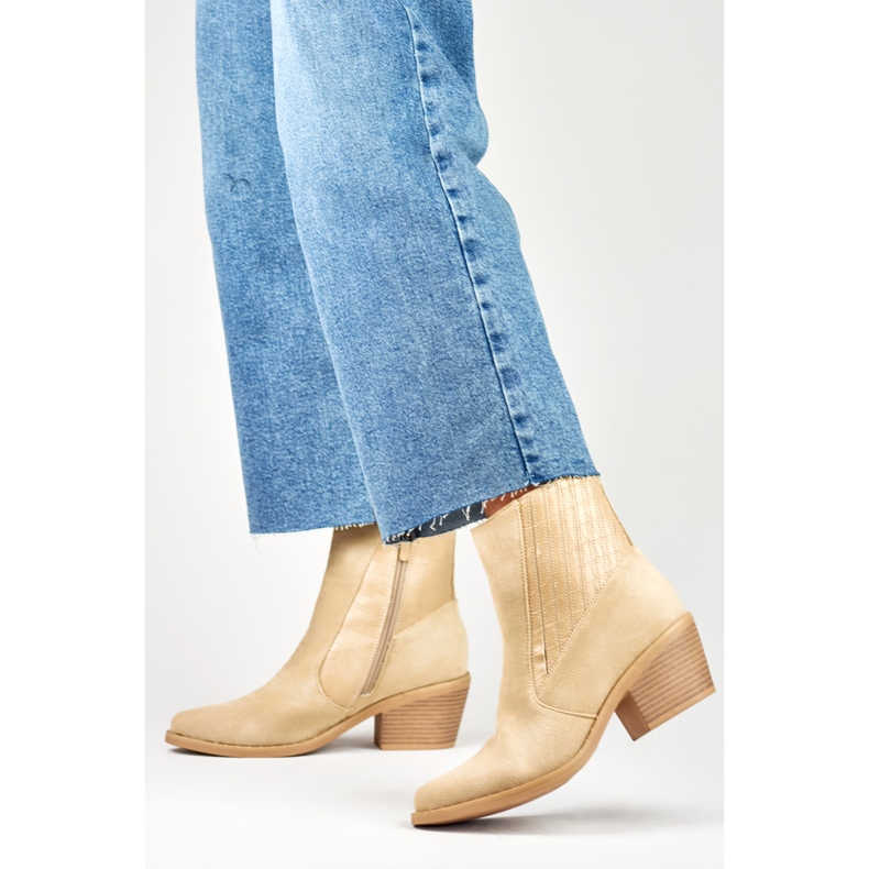 Women's beige cowboy boots 2