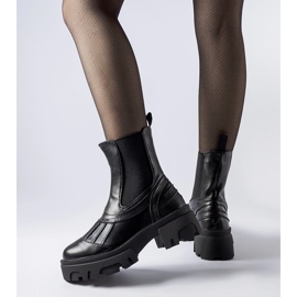 Black massive insulated Carruba workers 1