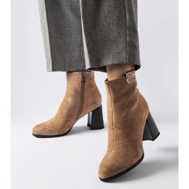 Beige elegant ankle boots from Serbadone 1 Beige elegant ankle boots from Serbadone 1