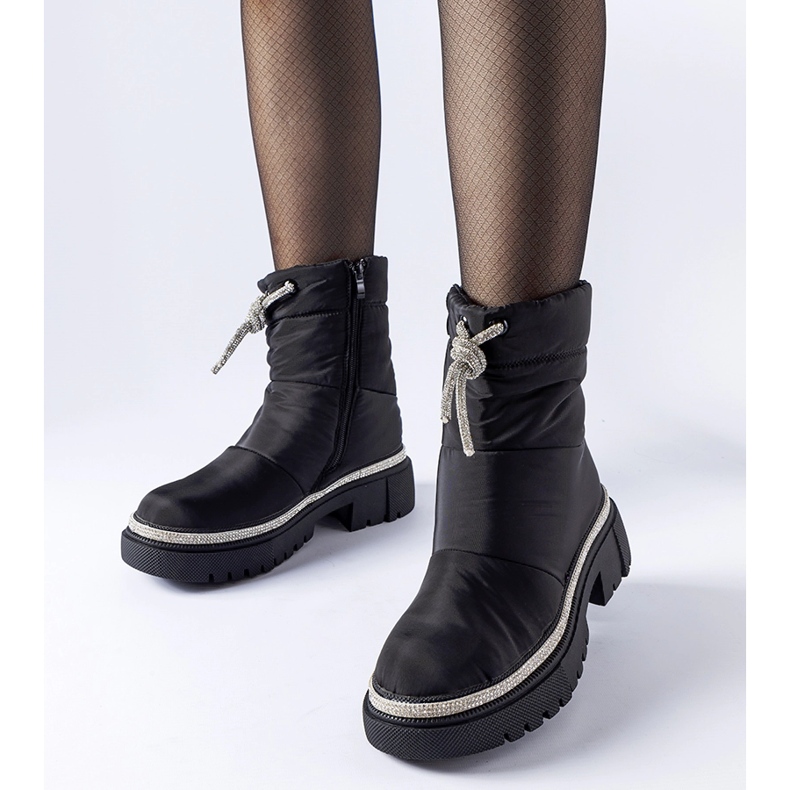 Black snow boots decorated with Giusti zircons 1