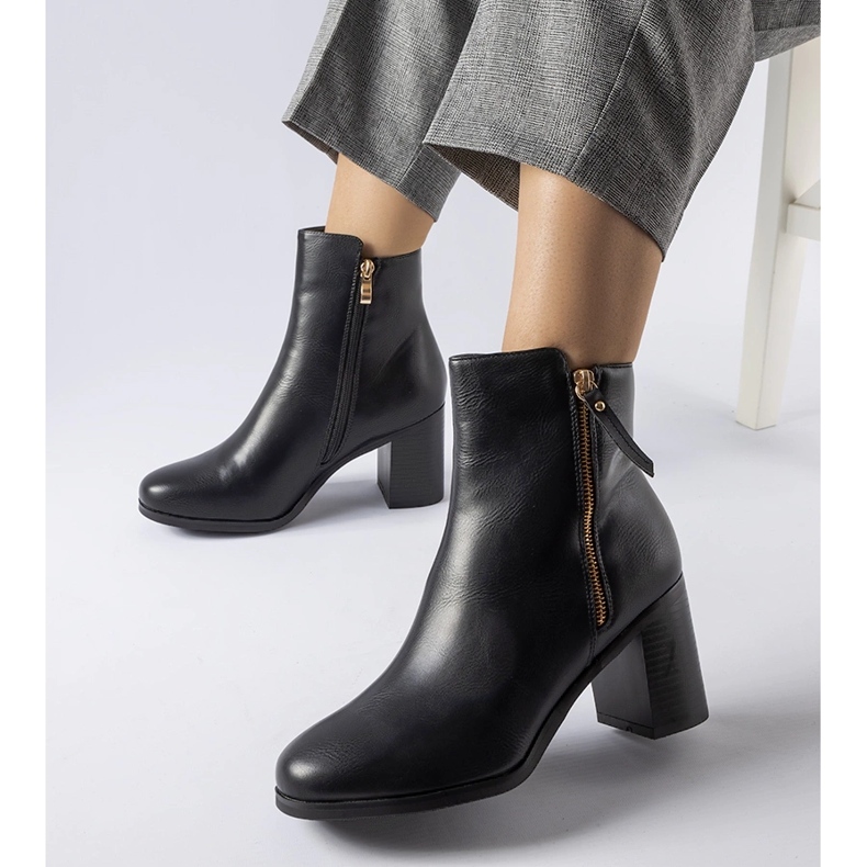 Black insulated classic Edilio ankle boots 1 Black insulated classic Edilio ankle boots 1