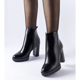 Black insulated high-heeled boots from Mulini 1