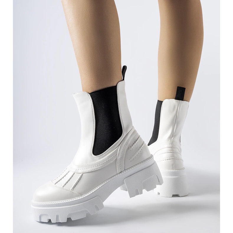 White massive insulated Carruba workers 1