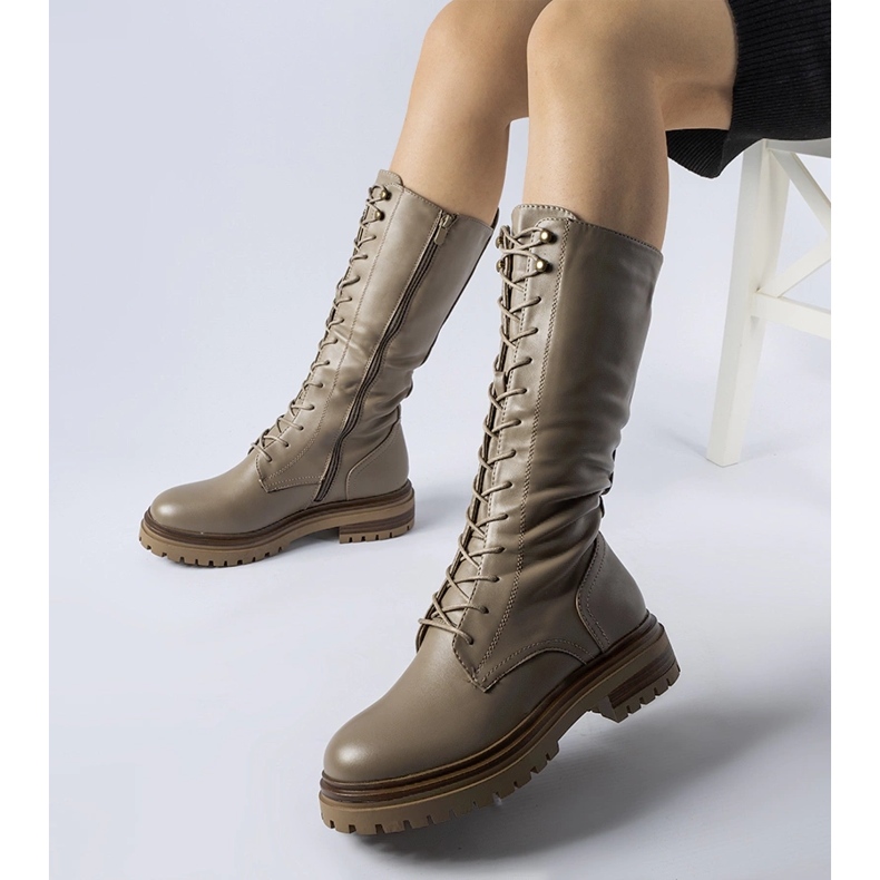 Brown high lace-up Montepiano workers 1