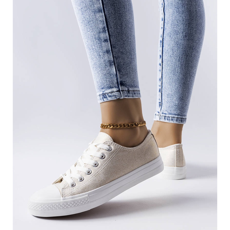 Vignette white shiny sneakers beige 1