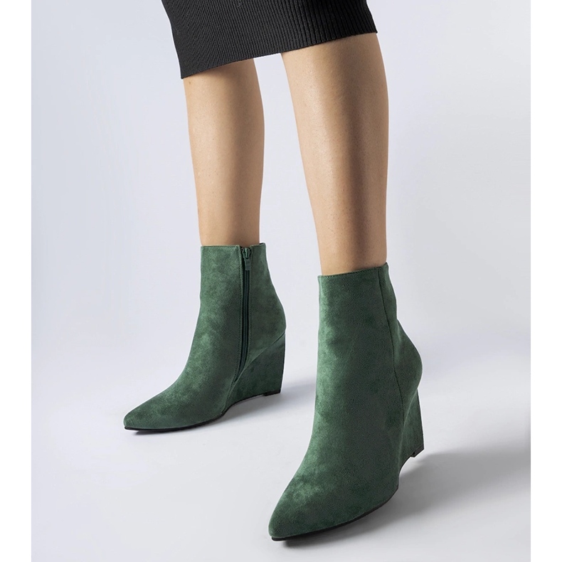 Green pointed wedge boots from Aprutino 1