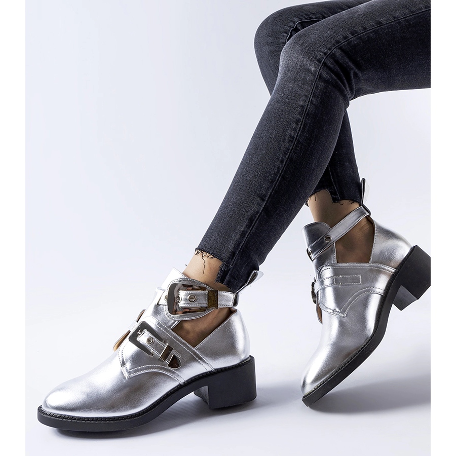 High cut top ankle boots