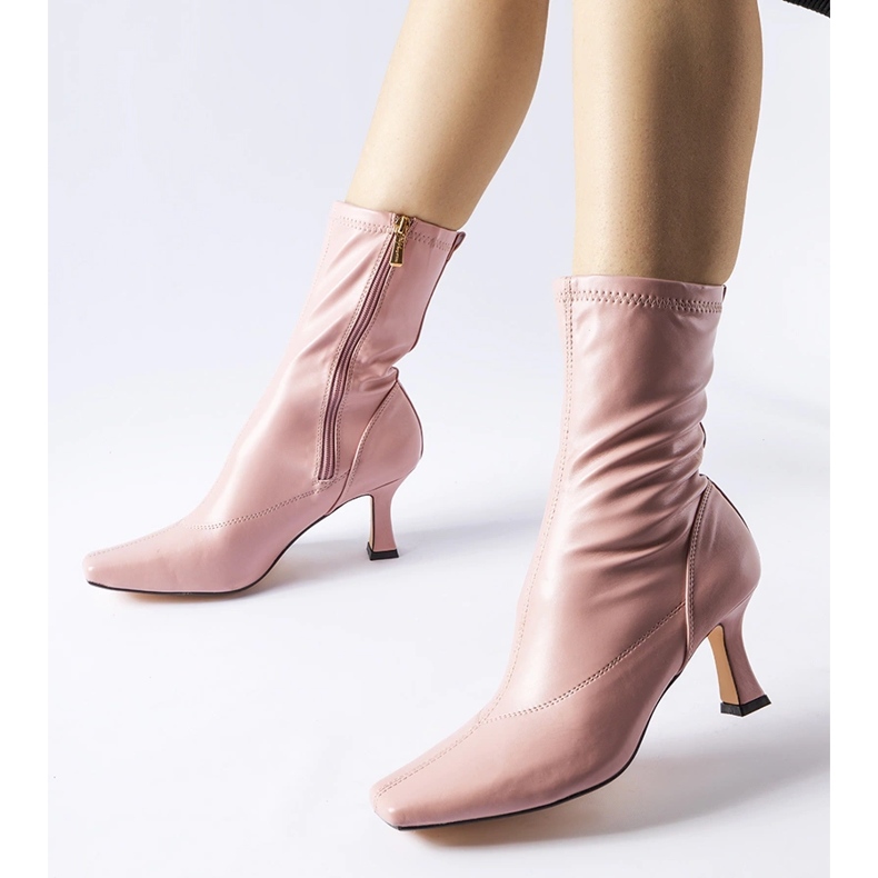 Pink low-heeled boots from Luisella 1
