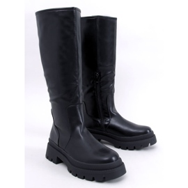 Dillard Black boots with a thick sole 1