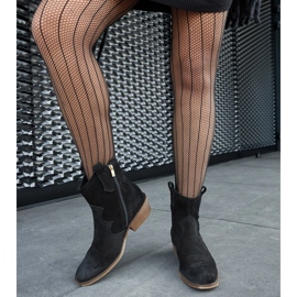 Karino black leather low-heeled ankle boots 1