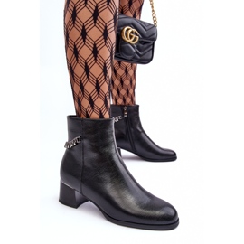 Seastar Low -heeled women's leather boots with black chain 2 Seastar Low -heeled women's leather boots with black chain 2