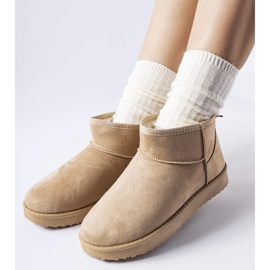 Beige insulated short snow boots by Guglielma 1