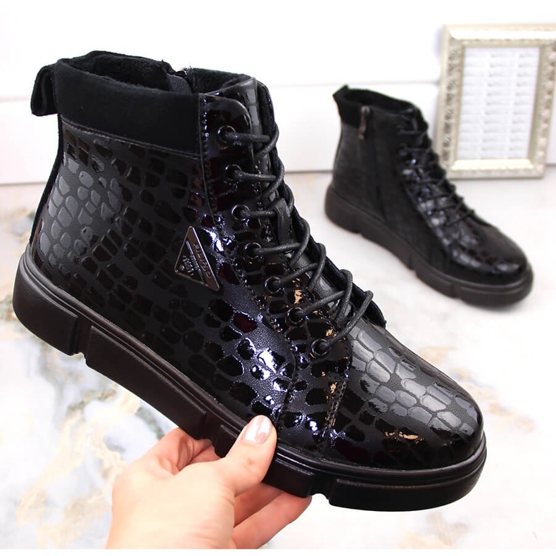 Black insulated women's leather boots on the platform by Filippo DBT4767 1