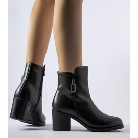 Black insulated ankle boots Ubalda 1
