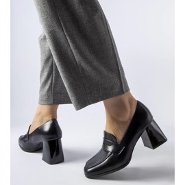 Black pumps with a patent Beroide heel 1 Black pumps with a patent Beroide heel 1