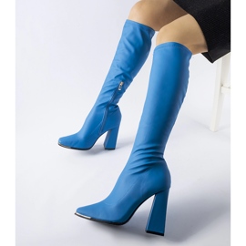 Blue boots with a massive Alvorad heel 1