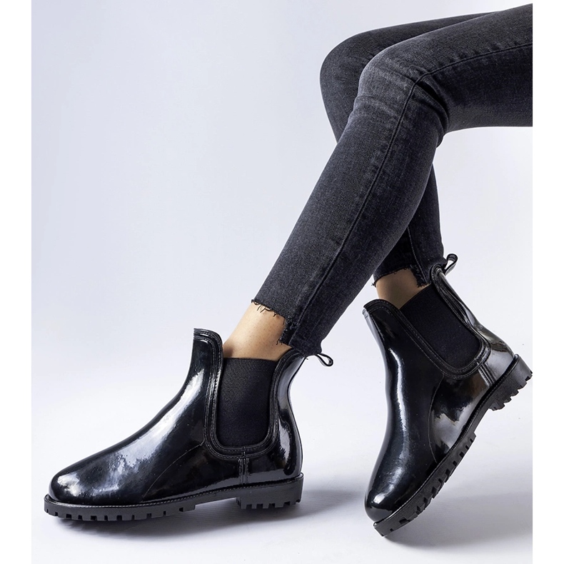 Black short patent boots from Cupone 1