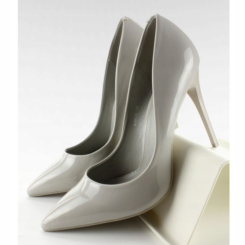 Smooth varnished E396 Gray pins grey 1