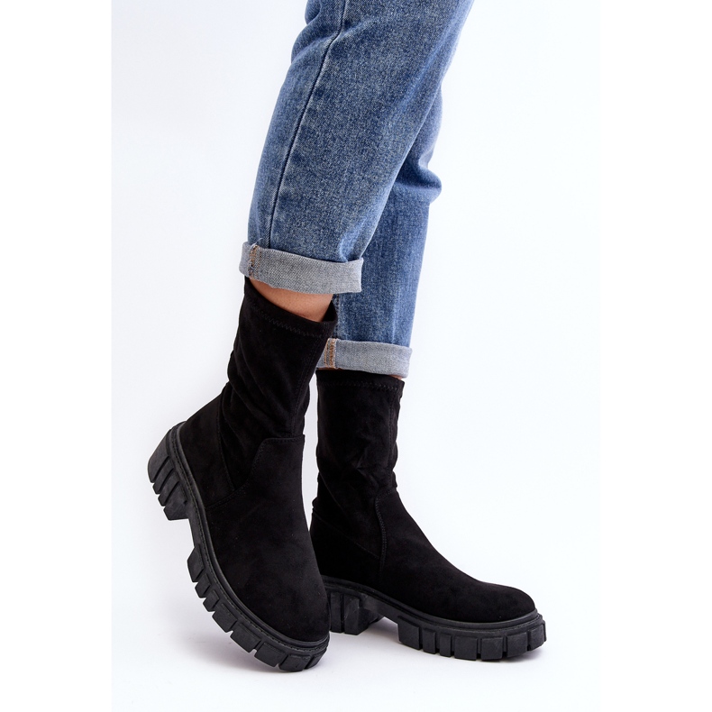 Workers Slip-On Boots With Flat Heels, Black Divella 1