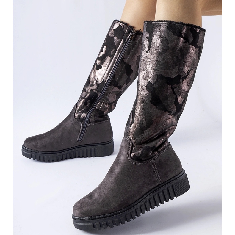 Gray insulated camo boots with eco-suede Piazzolla grey 1 Gray insulated camo boots with eco-suede Piazzolla grey 1