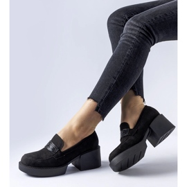 Black shoes with a massive Harrisburg heel 1