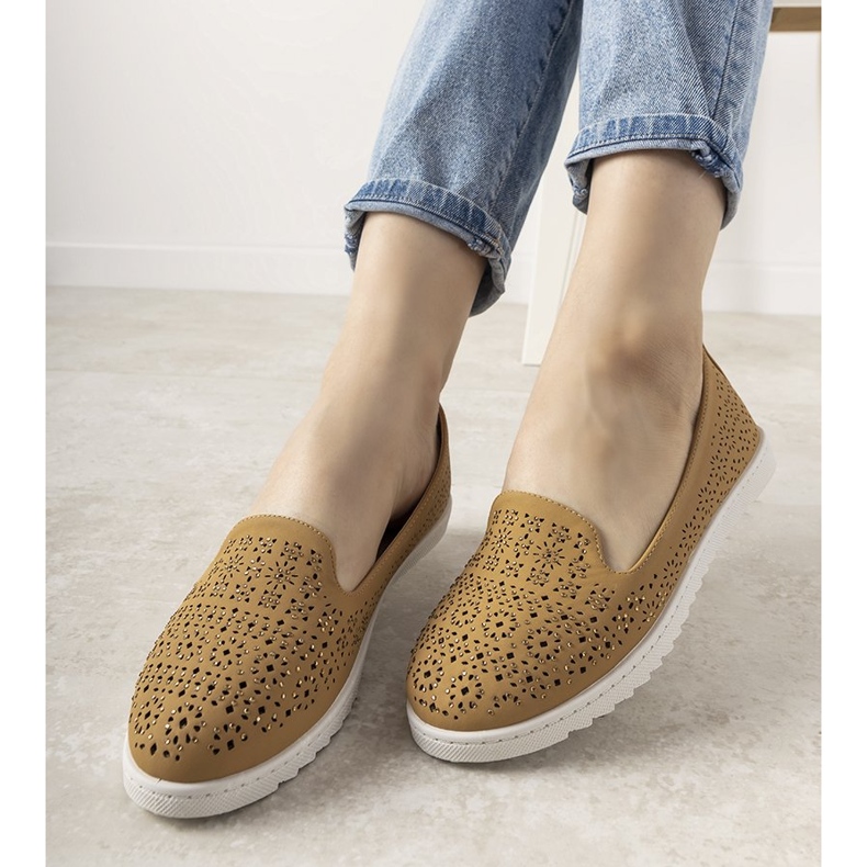 Camel loafers with an openwork Catwalk pattern brown 1