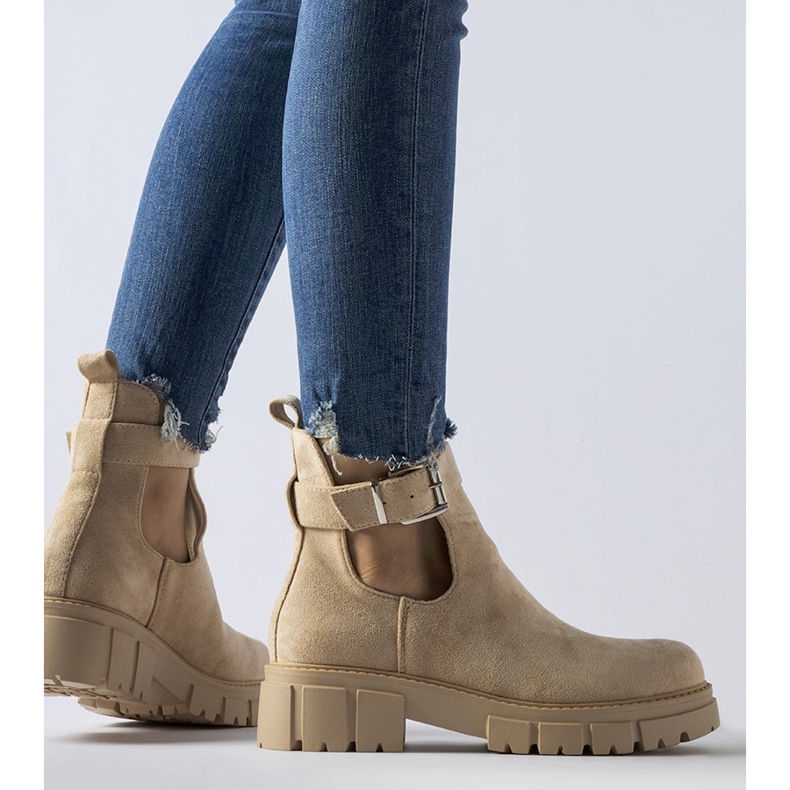 Beige ankle boots with a decorative Sarrazin clasp 1 Beige ankle boots with a decorative Sarrazin clasp 1