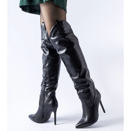 Black long boots with a high heel from Cerati 1