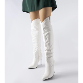 White long boots with a high heel from Cerati 1