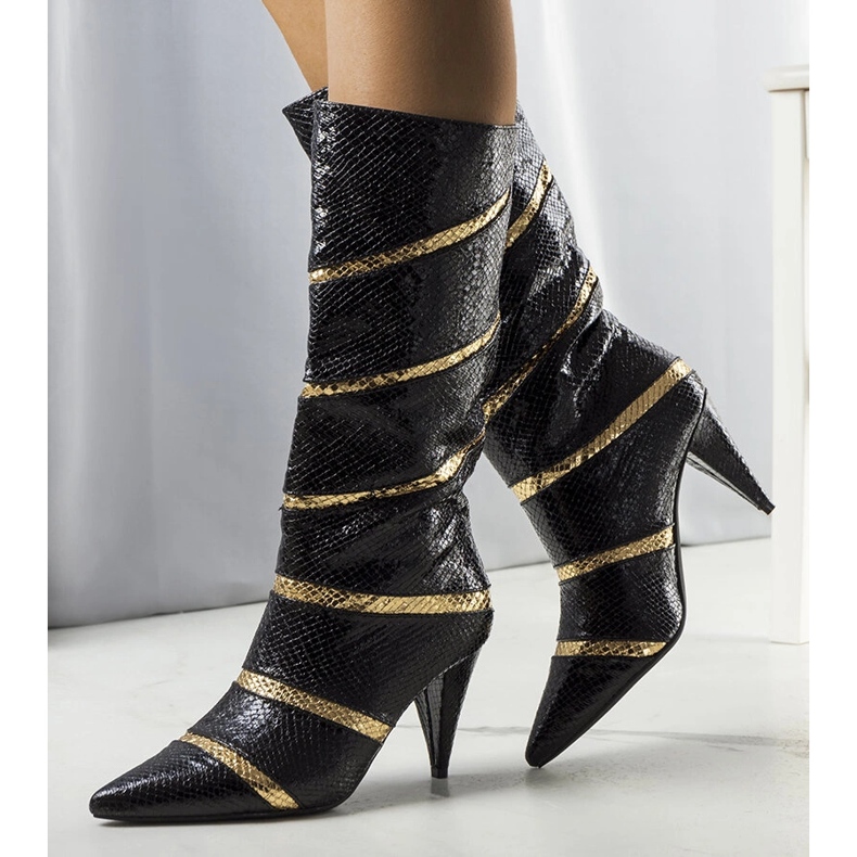 Black and gold Nevzo insulated boots 1