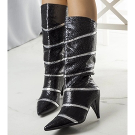 Black and silver Nevzo insulated boots 1