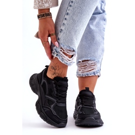 Women's black sports shoes 7