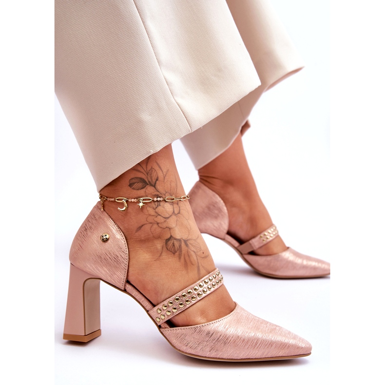 Women's leather pumps with belt and studs maciejka 05950-33 pink 3