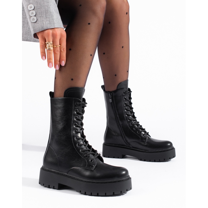 W. Potocki Black women's bags on the Potocki platform 1