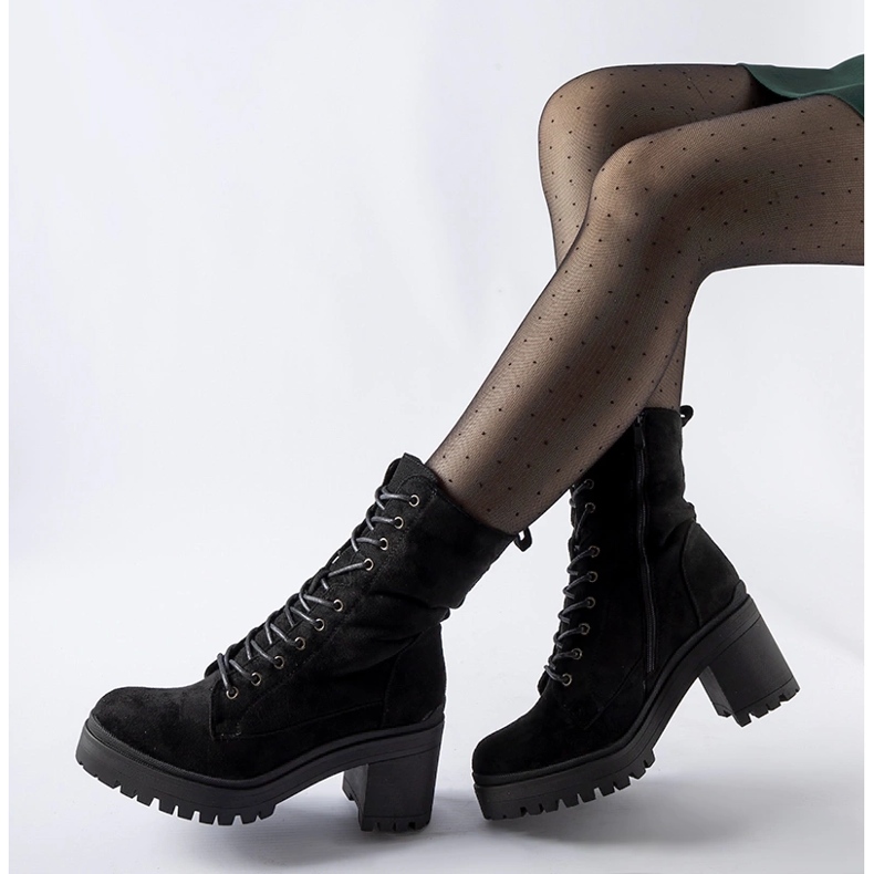 Black insulated boots with a low heel from Cotti 1