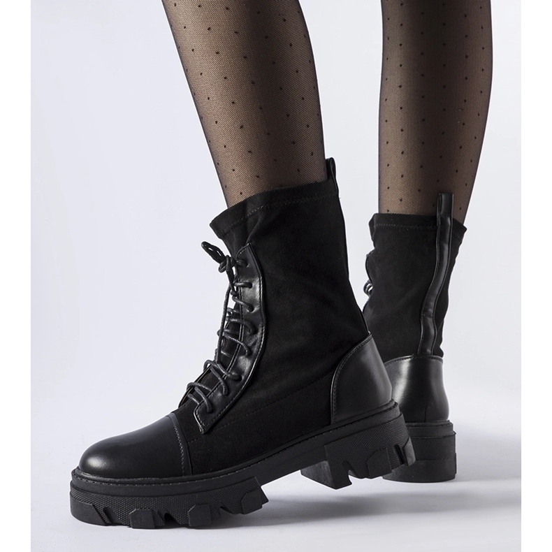 Black slip-on workers with Tarces binding 1