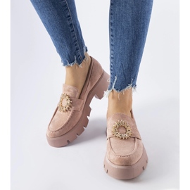 Pink moccasins decorated with a Stanislas buckle 1