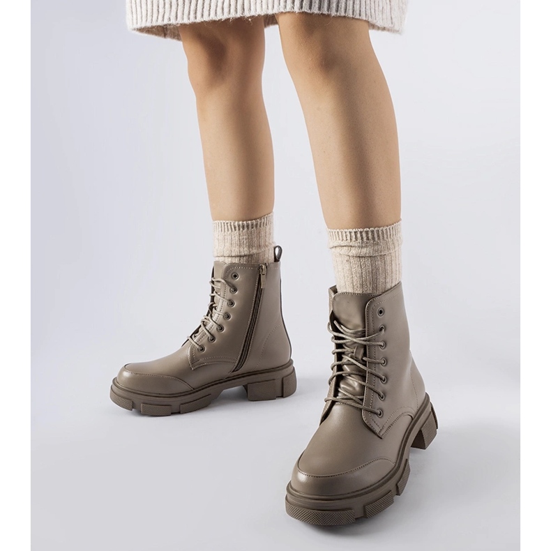 Gray and brown insulated Cunningham workers 1