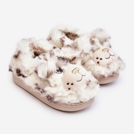 Furry children's slippers with a teddy bear, light beige Apolanie 1