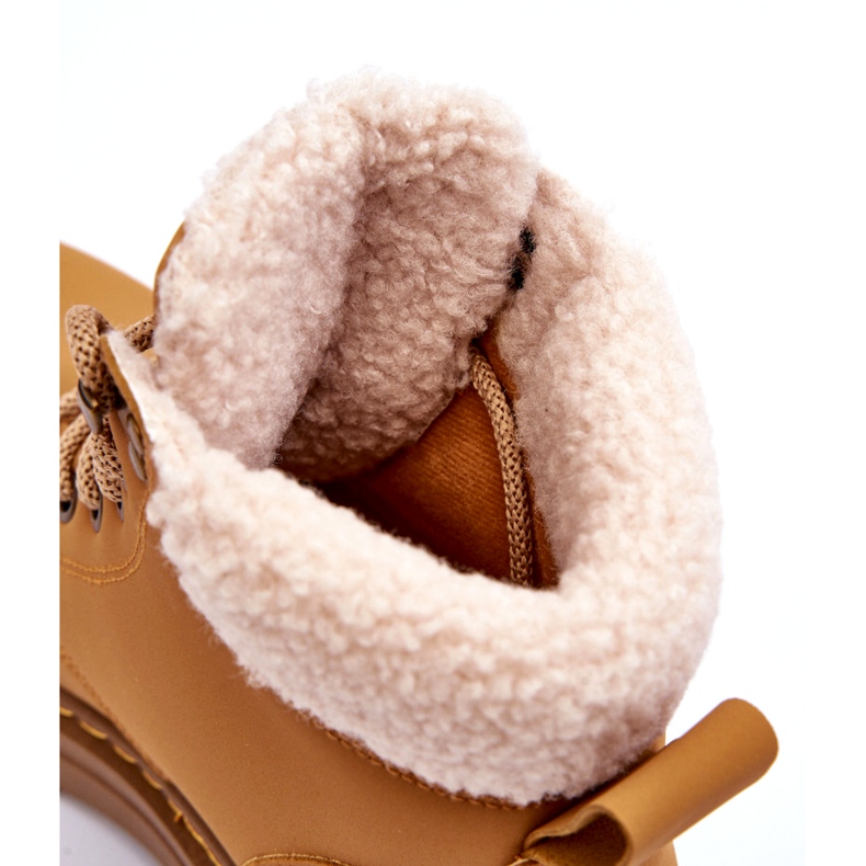 Women's boots with brown sheepskin coat 1