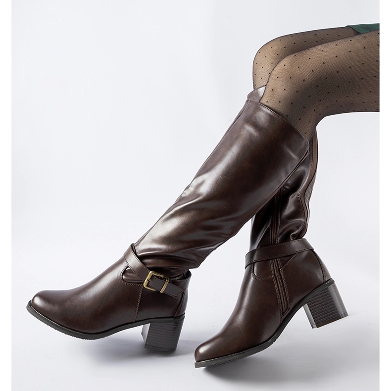 Dark brown boots with a decorative Ernest buckle 1