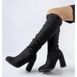 Black wrinkled high-heeled boots from Olesen 1