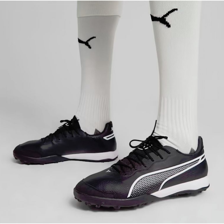 Puma King Pro Tt M 107255-01 shoes black 2 Puma King Pro Tt M 107255-01 shoes black 2
